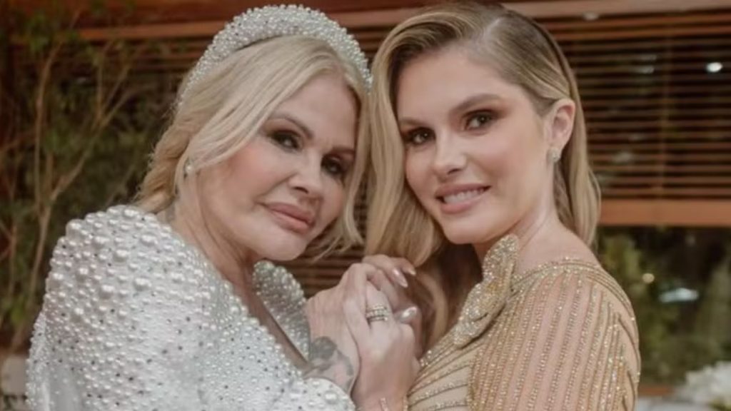 Bárbara Evans abre o jogo sobre o bloqueio de Monique Evans