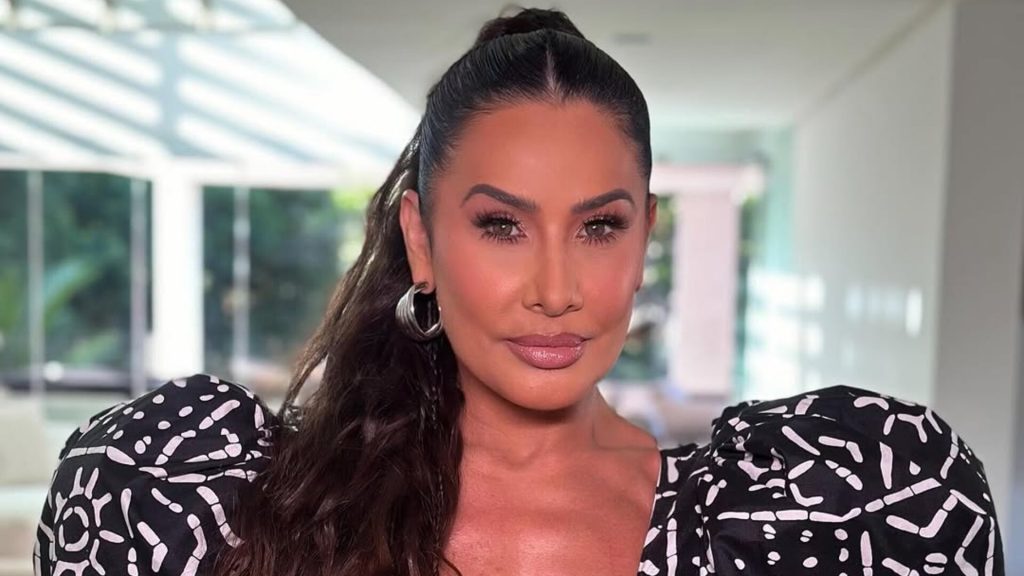 Scheila Carvalho surpreende com novo visual e deixa web boquiaberta