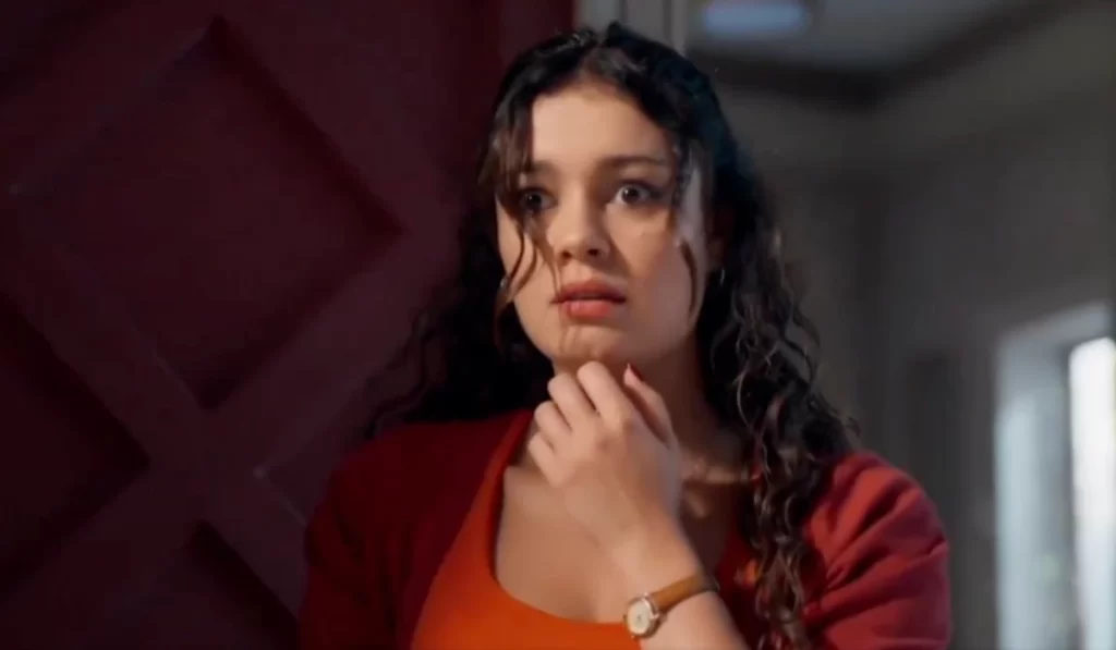 Gerluce (Sophie Charlotte) em Três Graças (Foto: Reprodução/TV Globo)