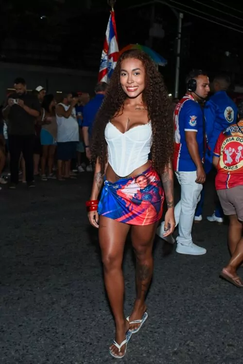 Giovana Jacobina, irmã de Gracyanne Barbosa